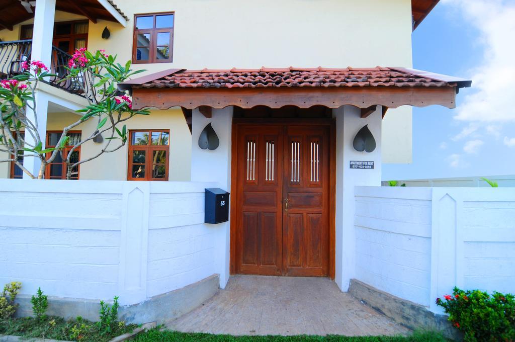 Park Lane Apartments Negombo Exterior photo