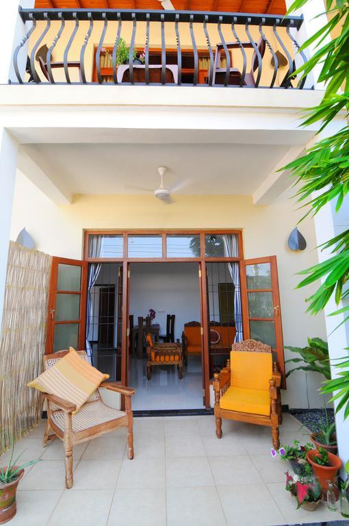 Park Lane Apartments Negombo Room photo