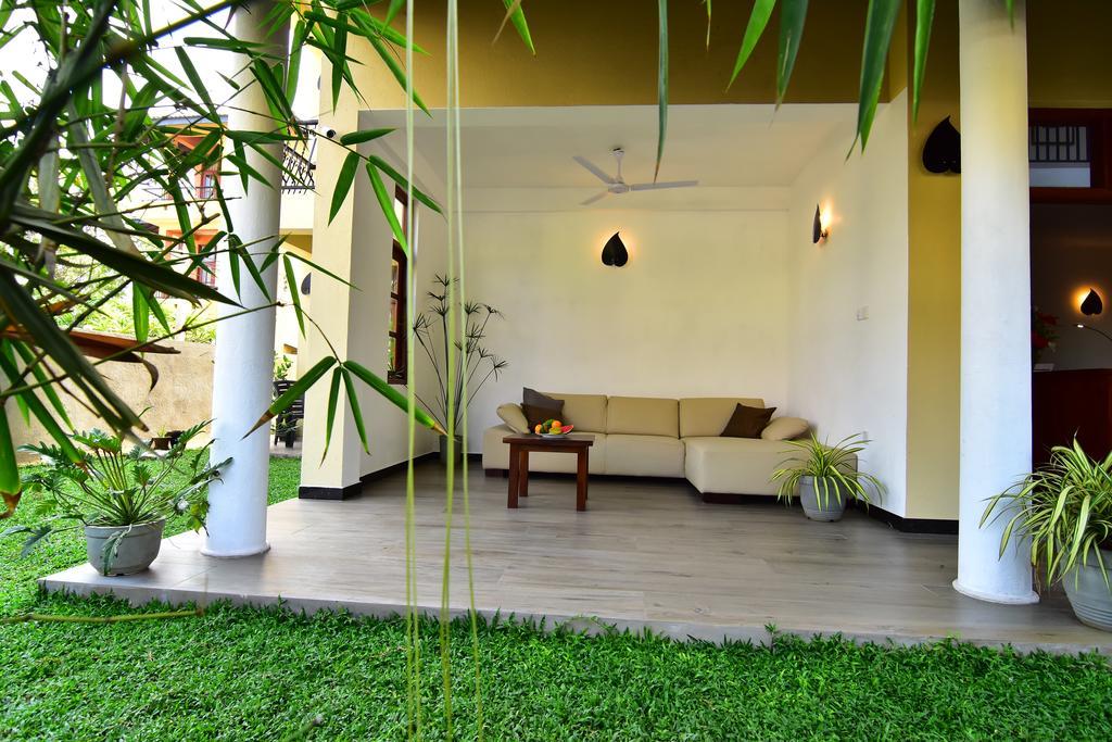 Park Lane Apartments Negombo Exterior photo